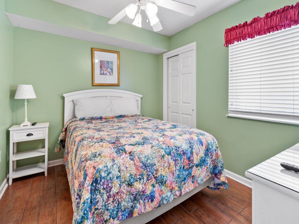 Sunrise Pointe 4F Vacation Rental in North Myrtle Beach - RedAwning
