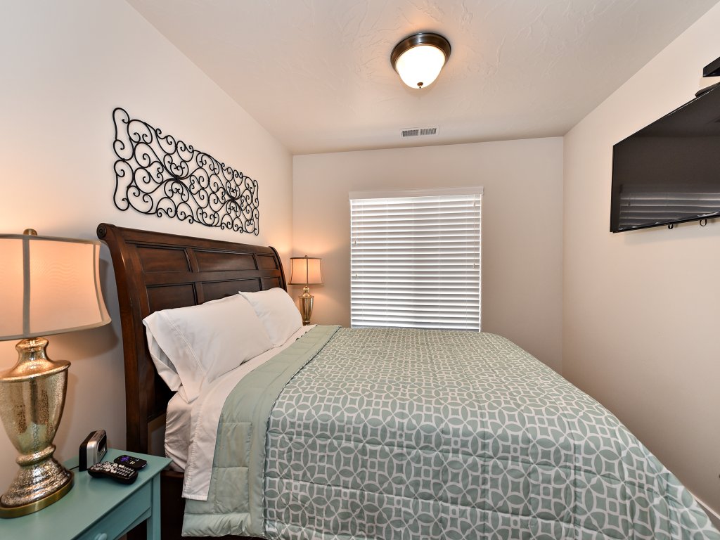 The Great Escape At The Ledges Vacation Rental in St. George - RedAwning