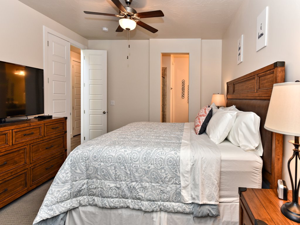The Great Escape At The Ledges Vacation Rental in St. George - RedAwning