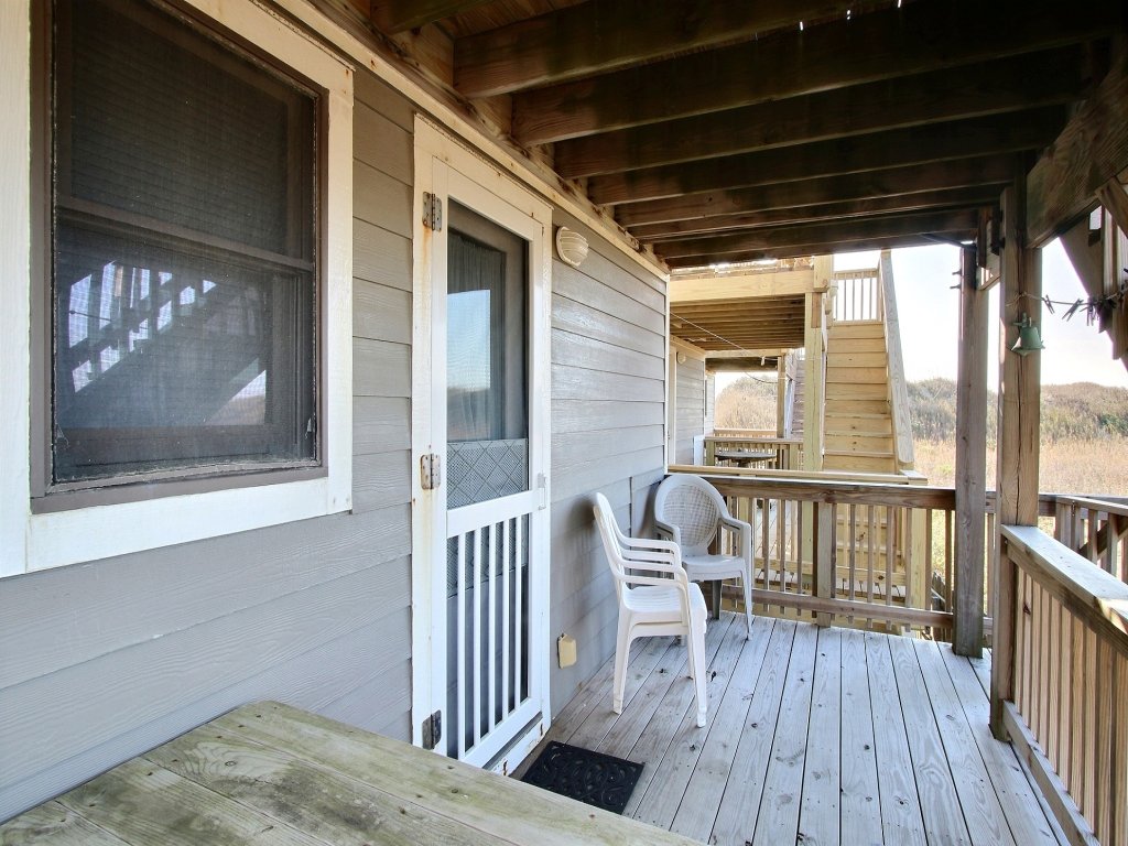 10 THE FISH HOUSE Vacation Rental in Hatteras - RedAwning