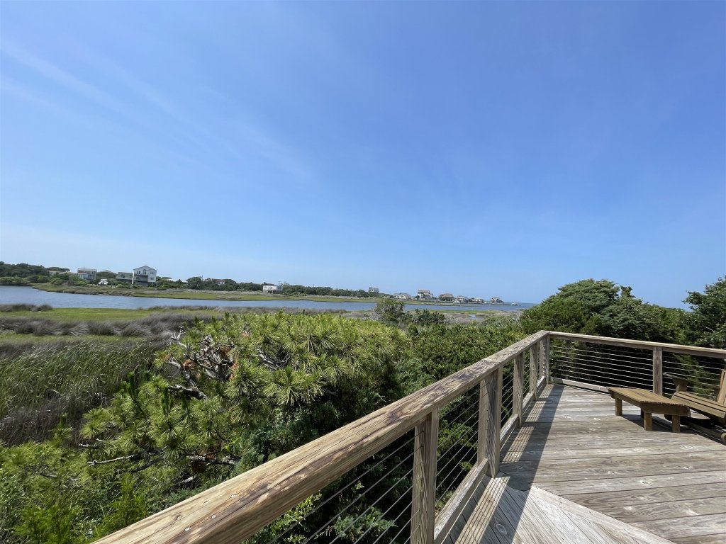 WILL'S HIDEAWAY Vacation Rental in Hatteras - RedAwning