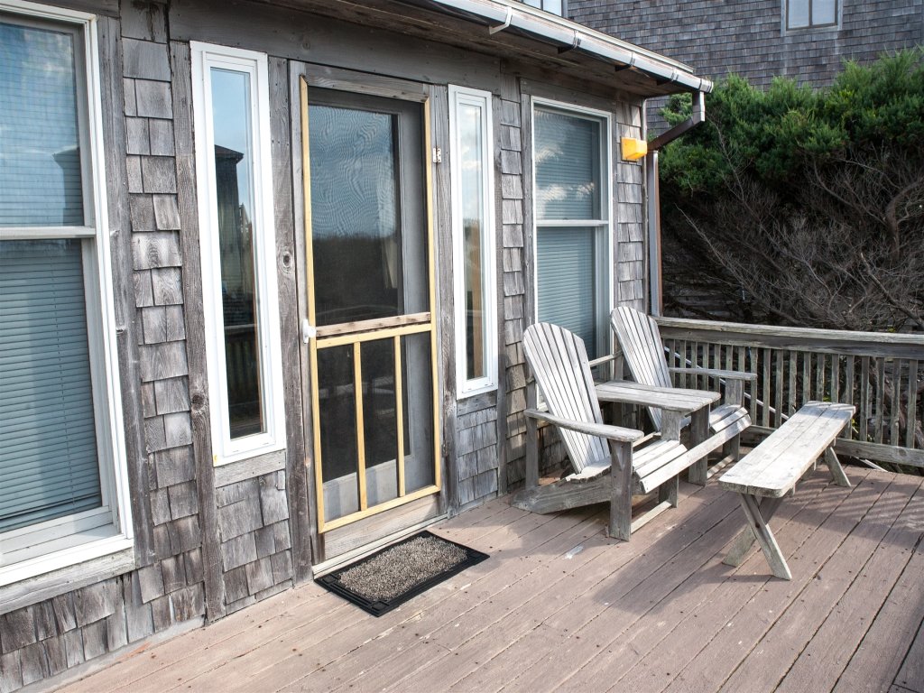 BEACHBUX Vacation Rental in North Carolina - RedAwning