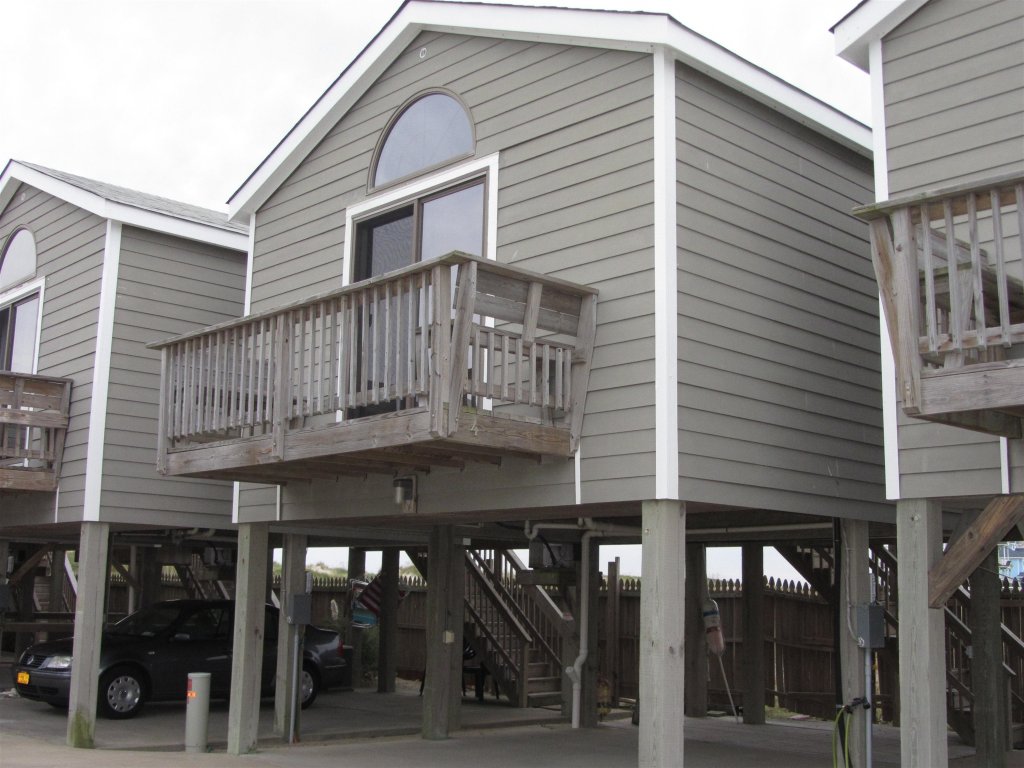 4 CAROLINA LADY Vacation Rental in Hatteras - RedAwning