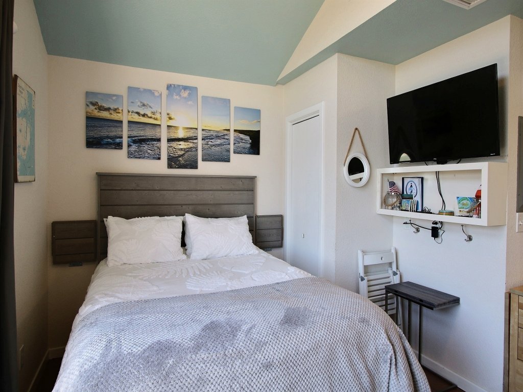 4 CAROLINA LADY Vacation Rental in Hatteras - RedAwning