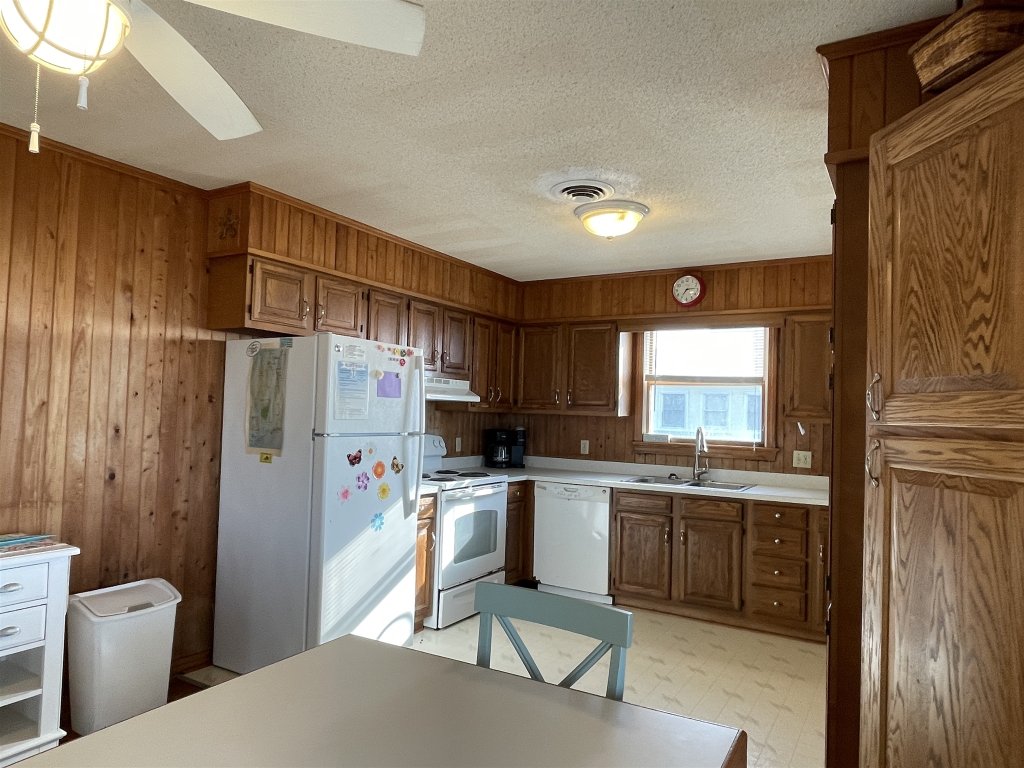TIME AND TIDE Vacation Rental in Hatteras - RedAwning