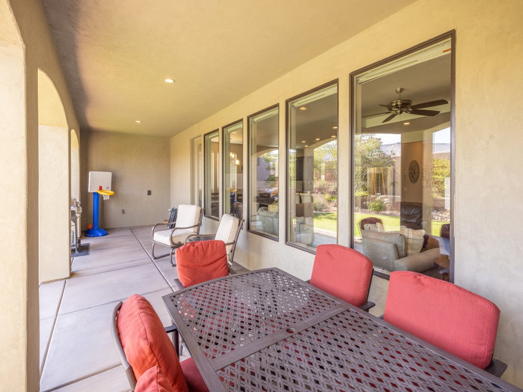 Mi Casa Es Su Casa Vacation Rental in St. George - RedAwning