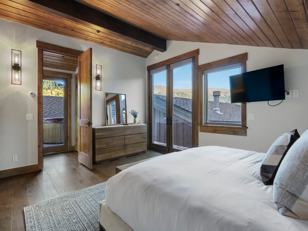 Incredible Executive Private Pet Friendly Home - LR902 Vacation Rental in Copper Mountain - RedAwning