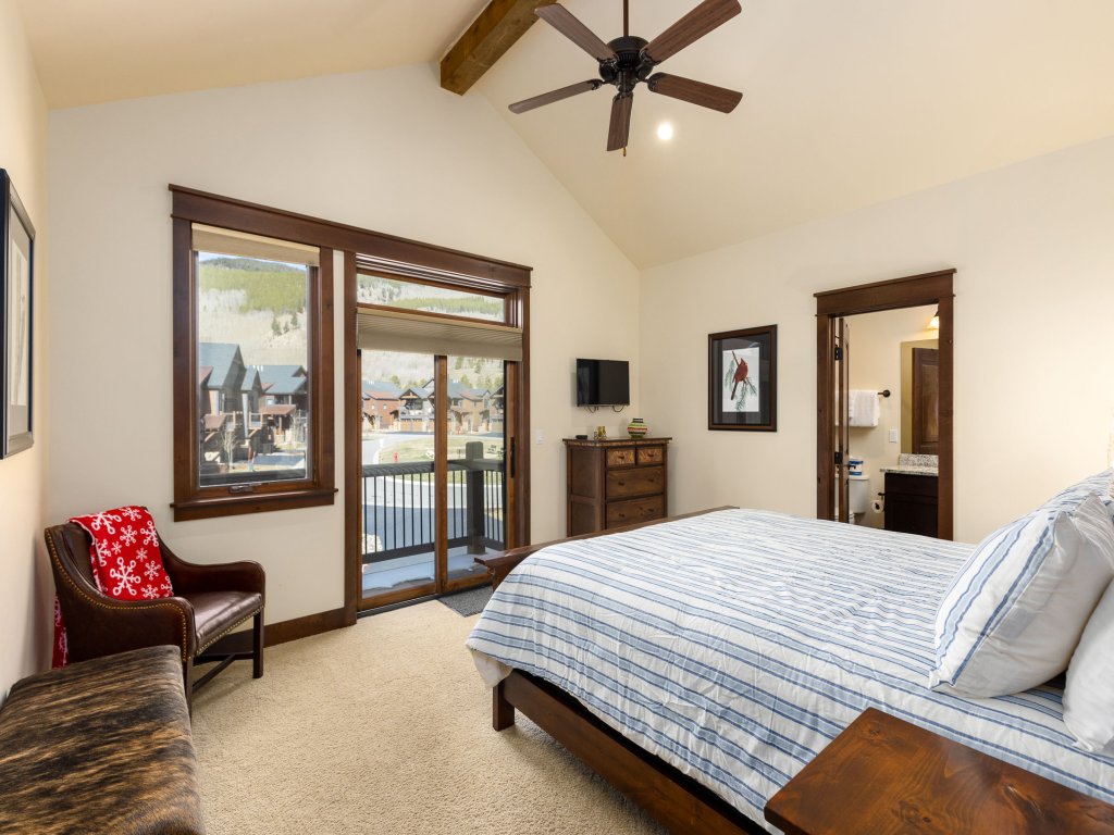 47 River Run Townhomes Vacation Rental in Keystone - RedAwning
