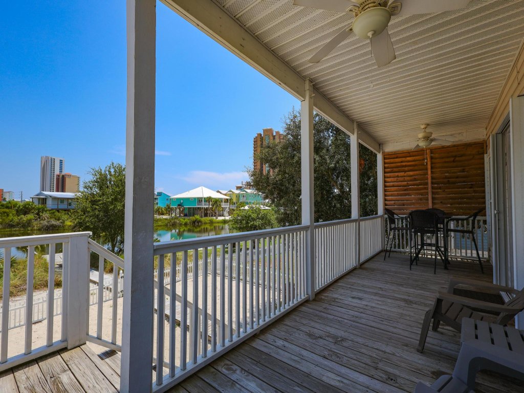 Coast Awhile Vacation Rental in Gulf Shores - RedAwning