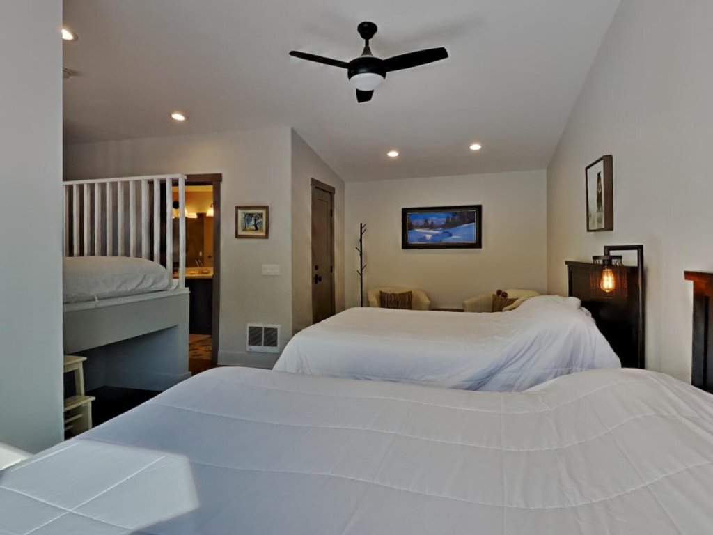 1849 Condos 642 Vacation Rental in Mammoth Lakes - RedAwning