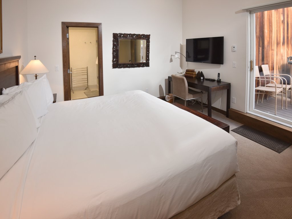 Lionshead Center #307 Vacation Rental in Vail - RedAwning