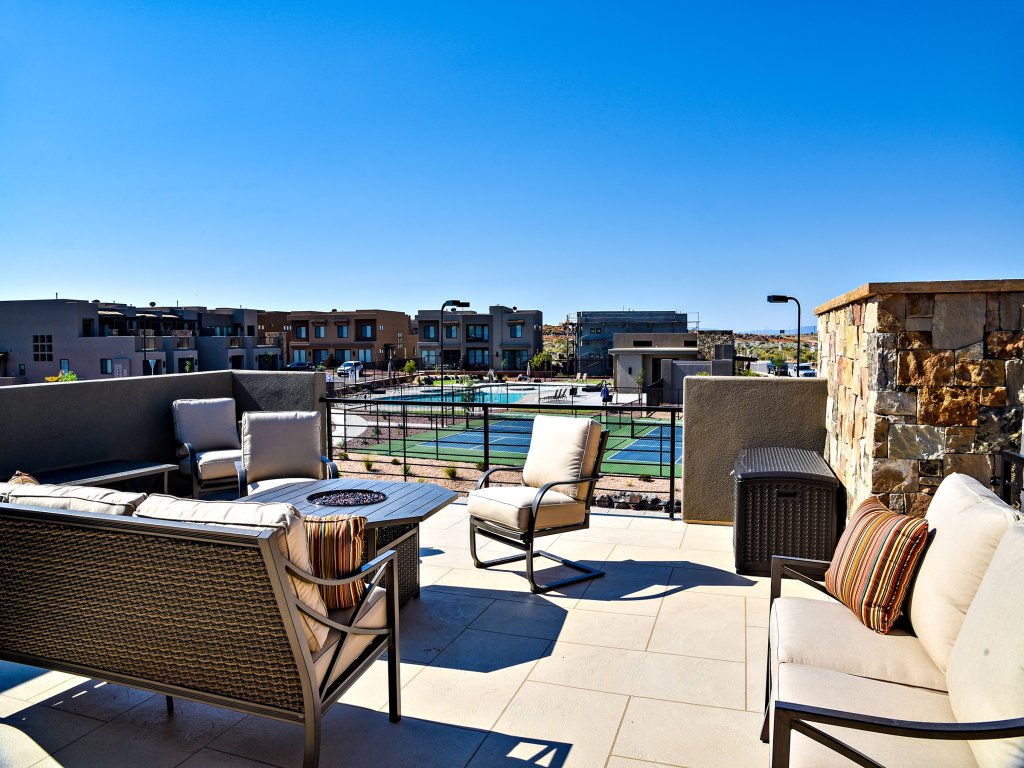 Luxury At The Ledges Vacation Rental in St. George - RedAwning