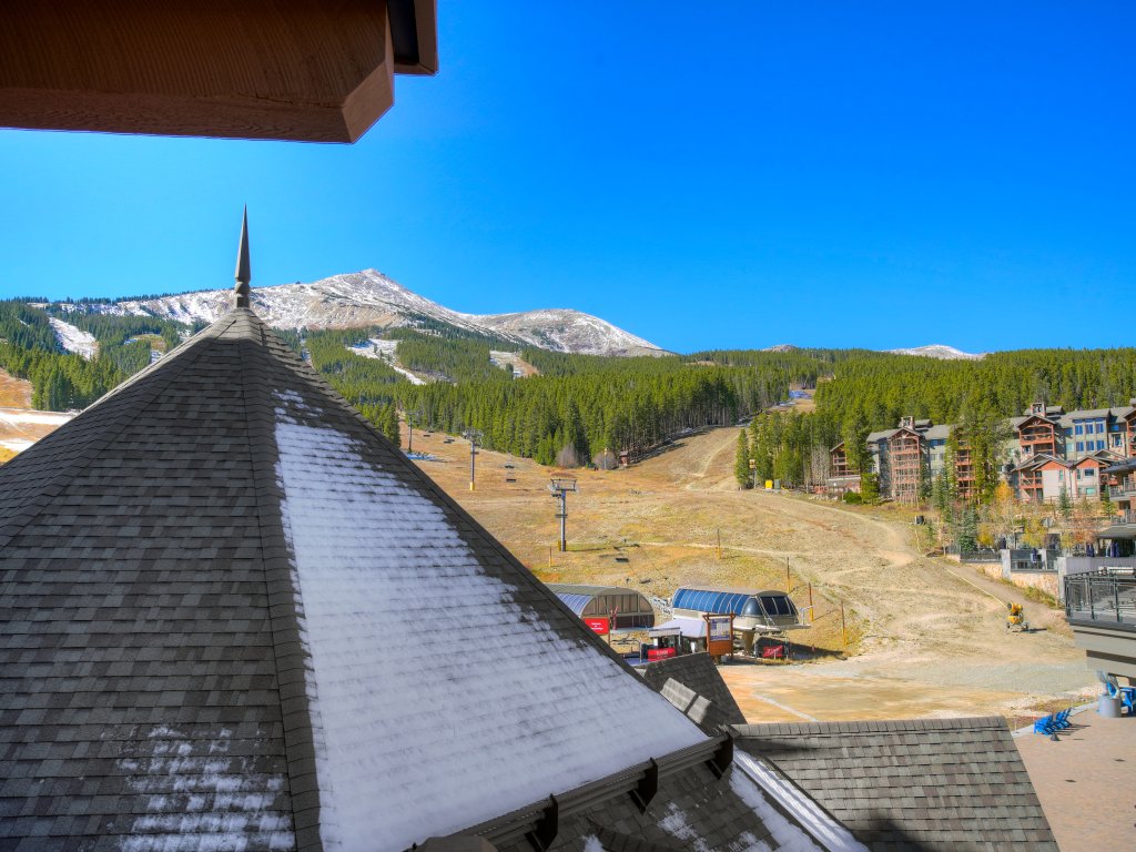 Luxury Condo at Base of Peak 8, Steps from Winter Activities Vacation Rental in Breckenridge - RedAwning