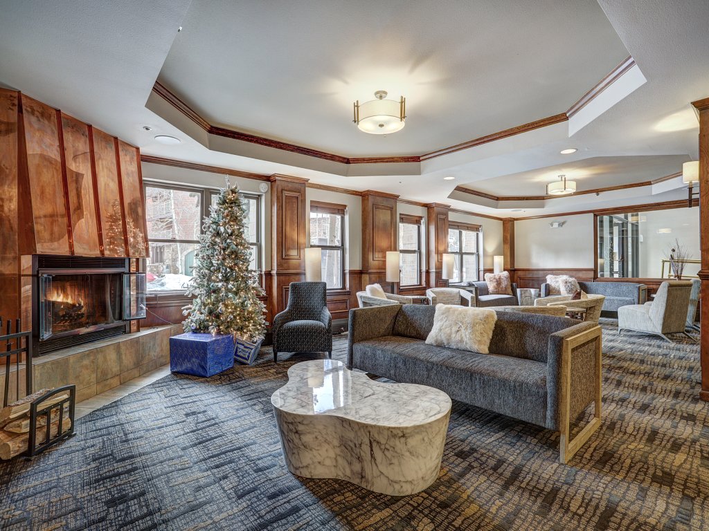Downtown Breckenridge Studio with Master Loft sleeps 4 Vacation Rental in Breckenridge - RedAwning