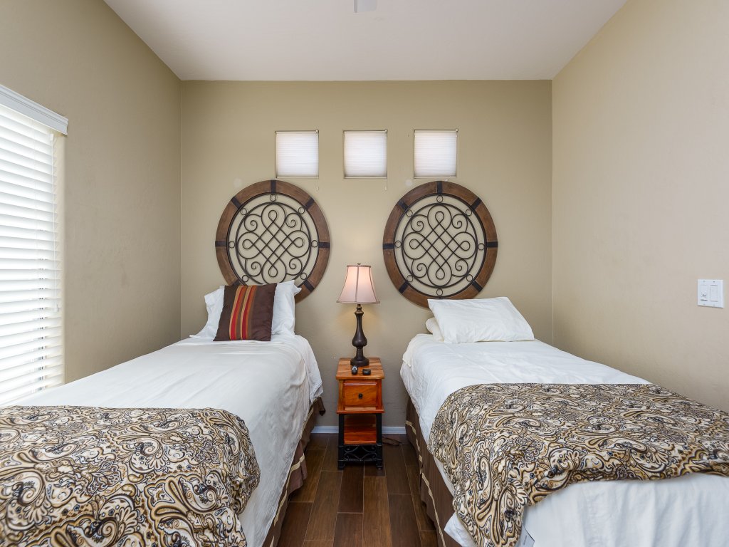 Villa Raintree Vacation Rental in Scottsdale - RedAwning