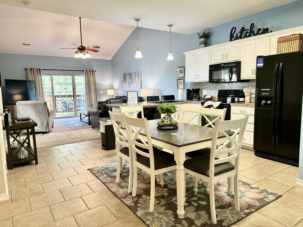 Upper level Condo A-7 with Large Private Balcony Vacation Rental in Hollister - RedAwning