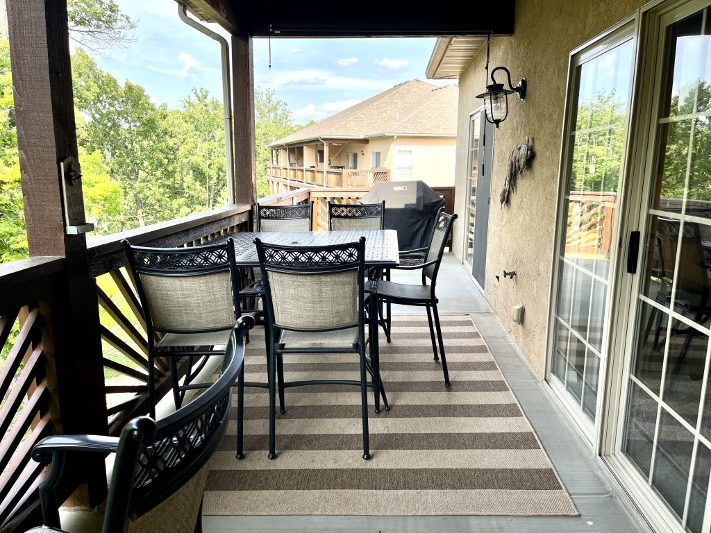 Upper Level Condo A-9 on Table Rock Lake Vacation Rental in Hollister - RedAwning