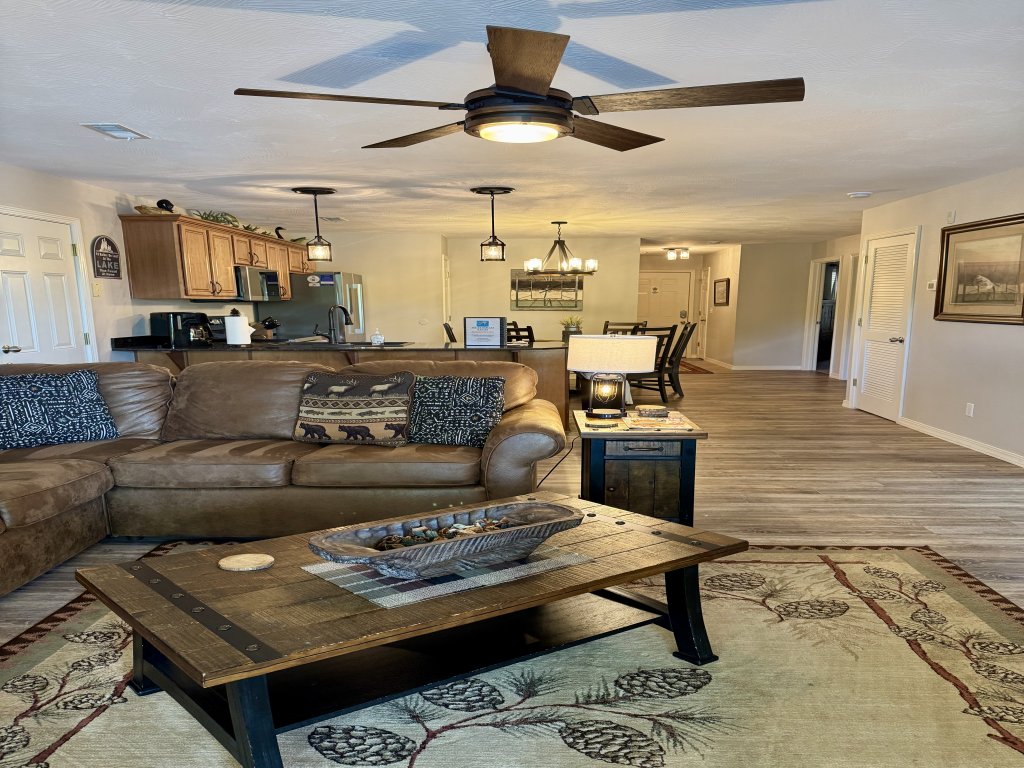 Lakefront Vacation Condo A-1 with Large Private Balcony Vacation Rental in Hollister - RedAwning