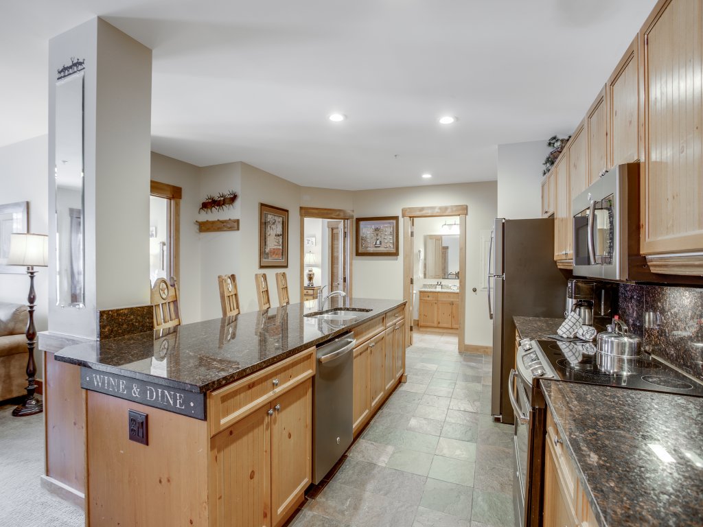 3br Condo at the Springs-Best Pool in Keystone Vacation Rental in Keystone - RedAwning