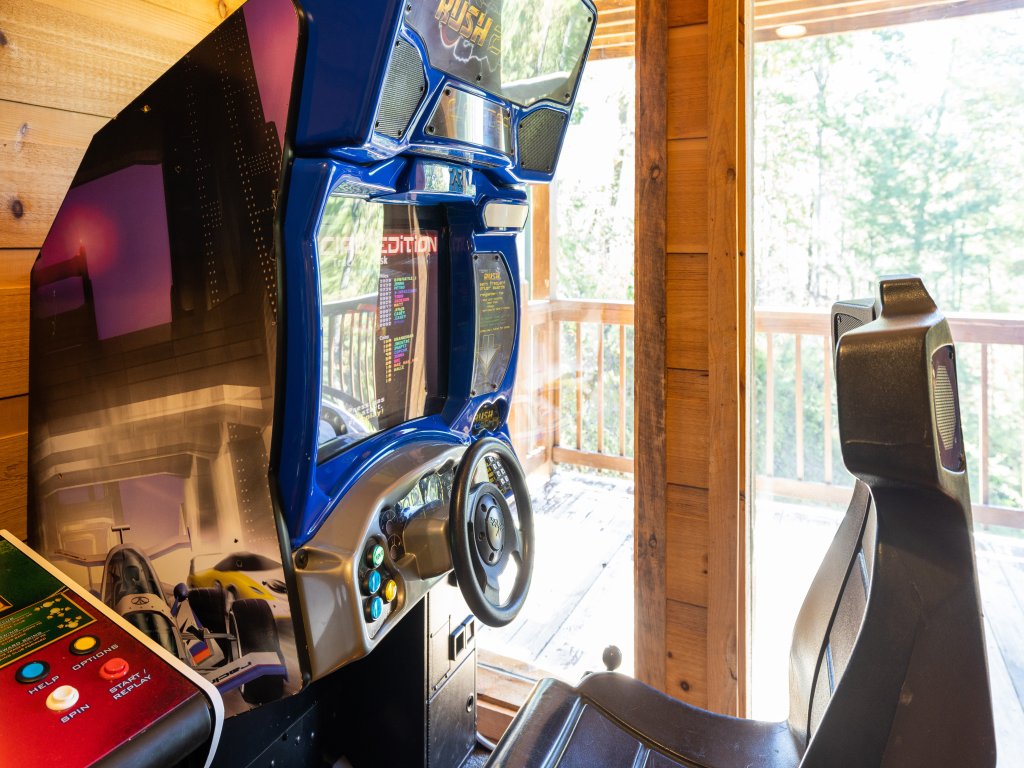 Games With A View Vacation Rental in Sevierville - RedAwning