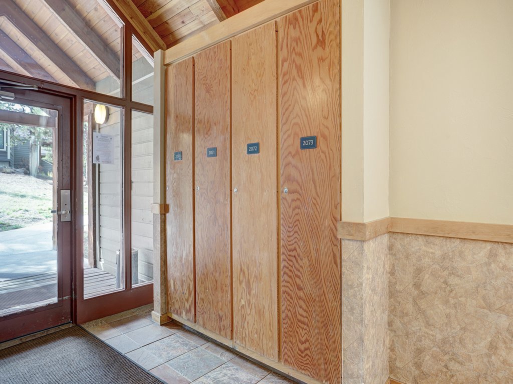 2072 The Pines Vacation Rental in Keystone - RedAwning