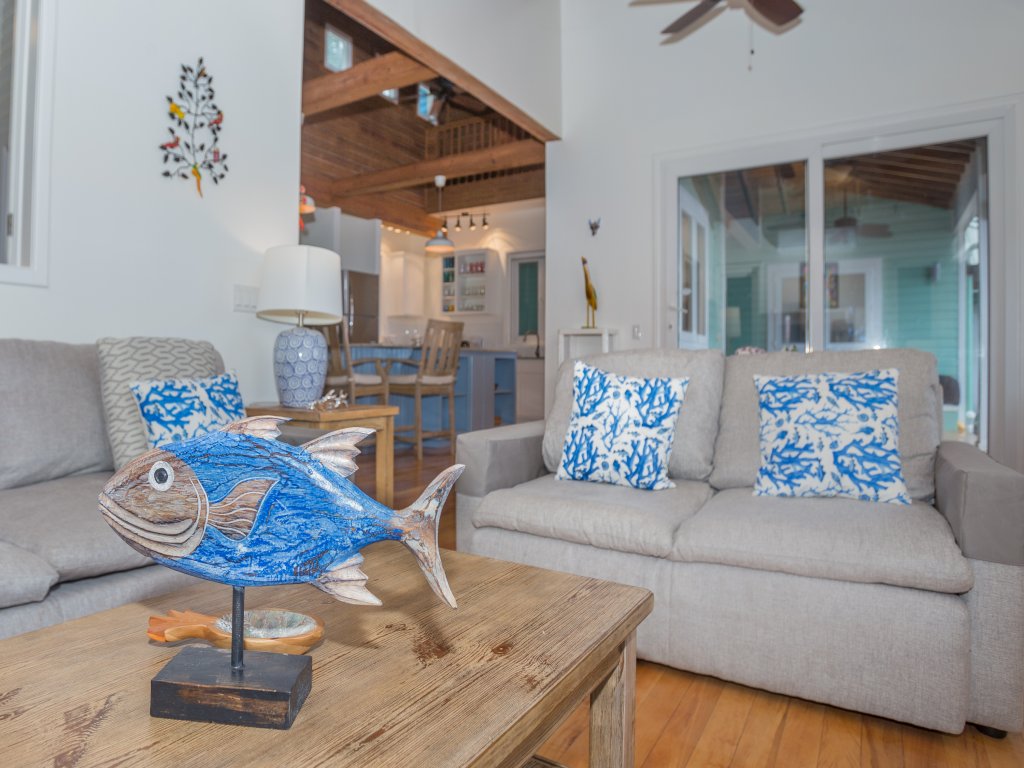 Casa de Suenos Vacation Rental in Sandy Bay - RedAwning