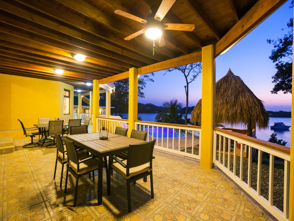 Casa de Admirada Vacation Rental in Sandy Bay - RedAwning