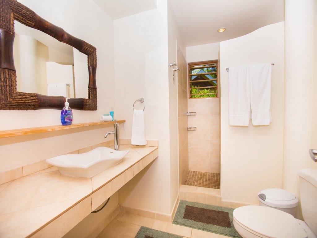 Casa de Admirada Vacation Rental in Sandy Bay - RedAwning