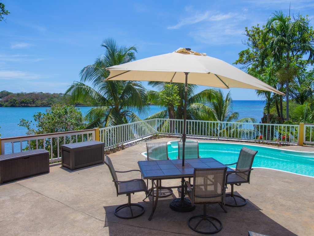 Casa de Admirada Vacation Rental in Sandy Bay - RedAwning