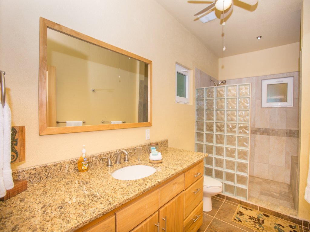 Casa de Admirada Vacation Rental in Sandy Bay - RedAwning
