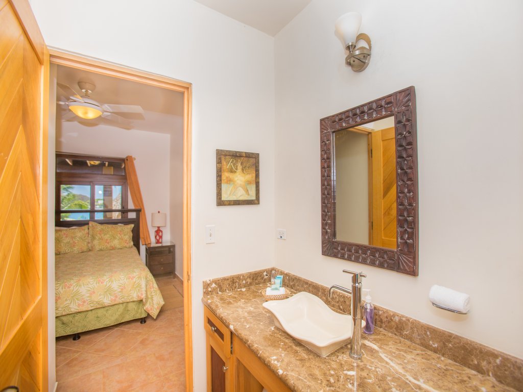 Casa de Admirada Vacation Rental in Sandy Bay - RedAwning