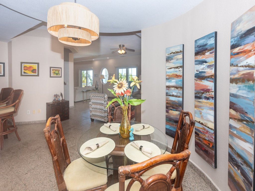 Lawson Rock - Angelfish 202 Vacation Rental in Sandy Bay - RedAwning