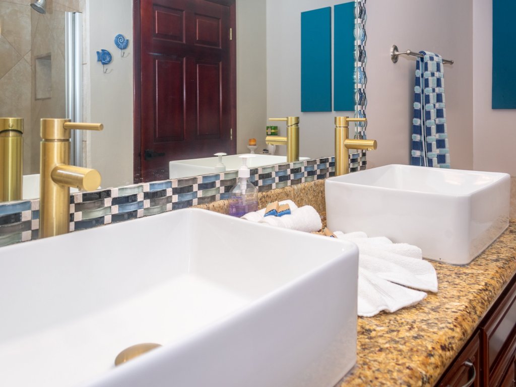 Villa Del Playa #1 Vacation Rental in West End - RedAwning