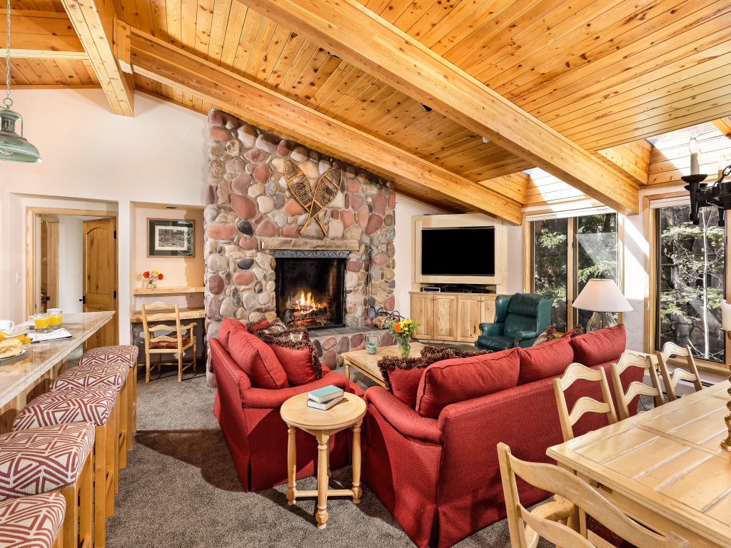 Aspen Alps Apartment #209 Vacation Rental in Aspen - RedAwning