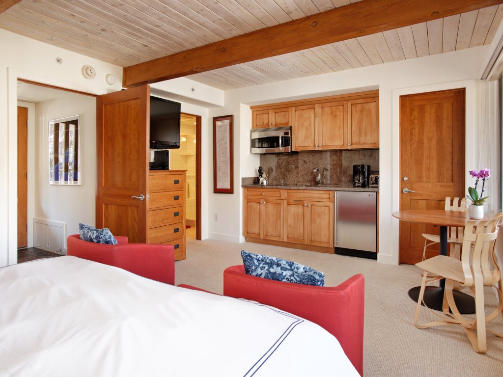 Aspen Alps Apartment #507 Vacation Rental in Aspen - RedAwning