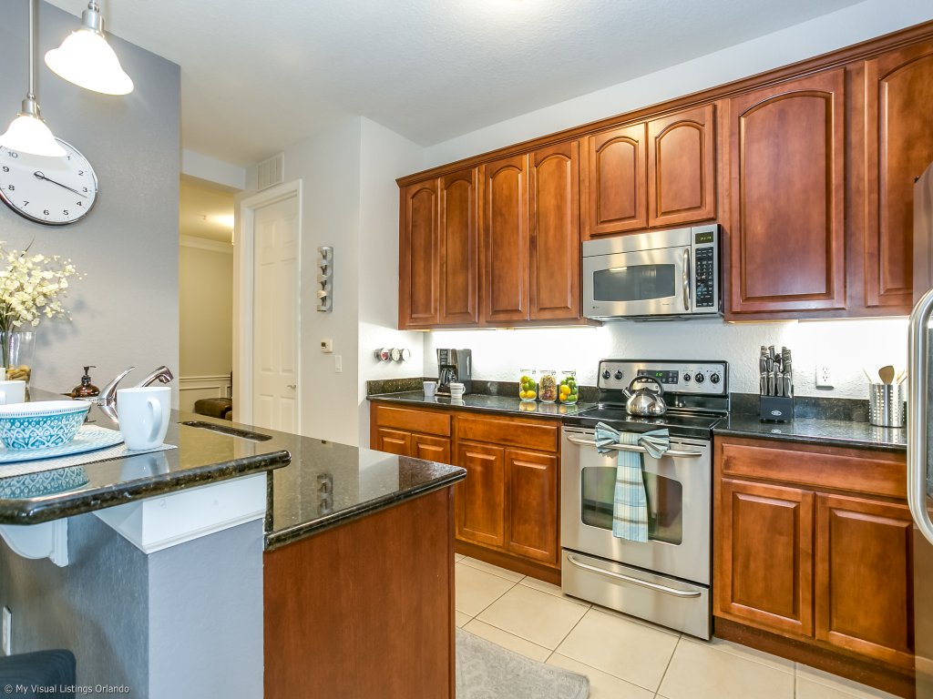 Spring  Lakeview Condo Vacation Rental in Orlando - RedAwning