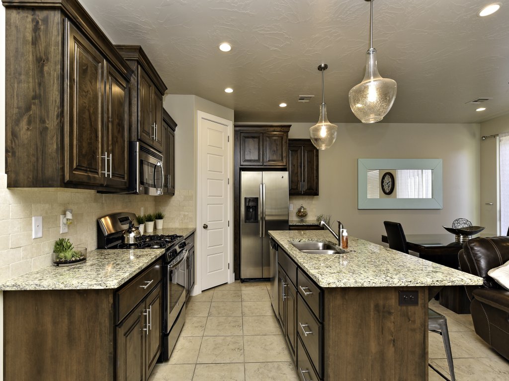 Western Sky Vacation Rental in St. George - RedAwning