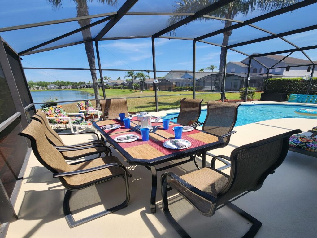LKB4705AW 4 Bedroom villa in Lake Berkley Vacation Rental in Kissimmee - RedAwning