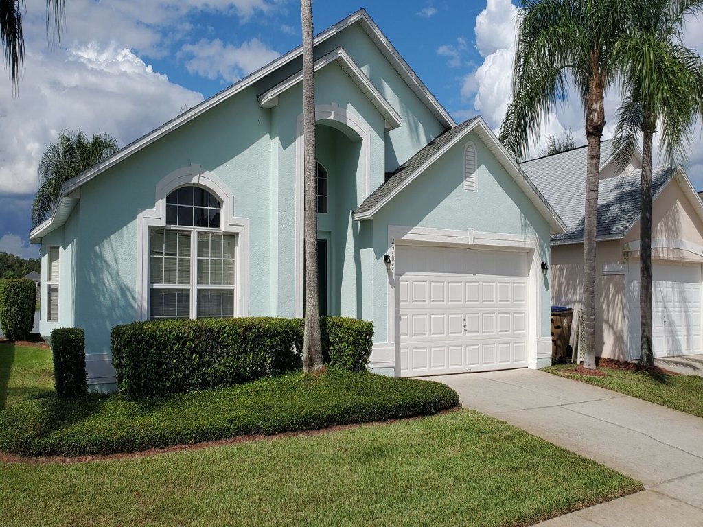 LKB4705AW 4 Bedroom villa in Lake Berkley Vacation Rental in Kissimmee - RedAwning