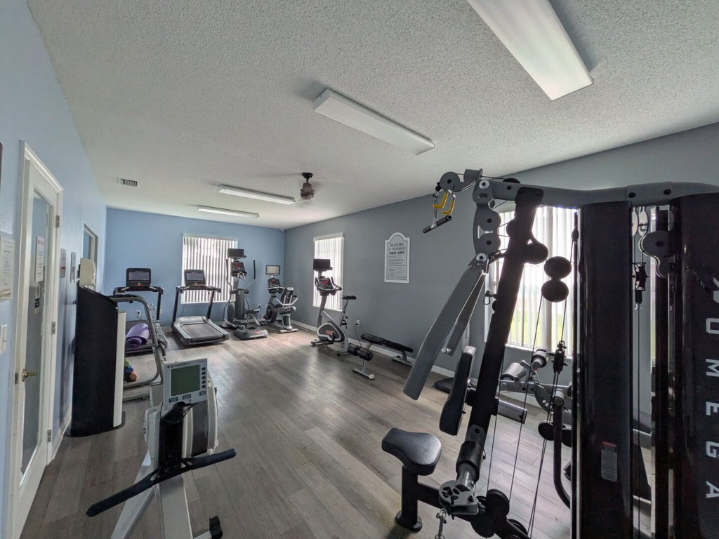 WR916CC 5 Bedroom Villa in the gated Westridge Vacation Rental in Davenport - RedAwning