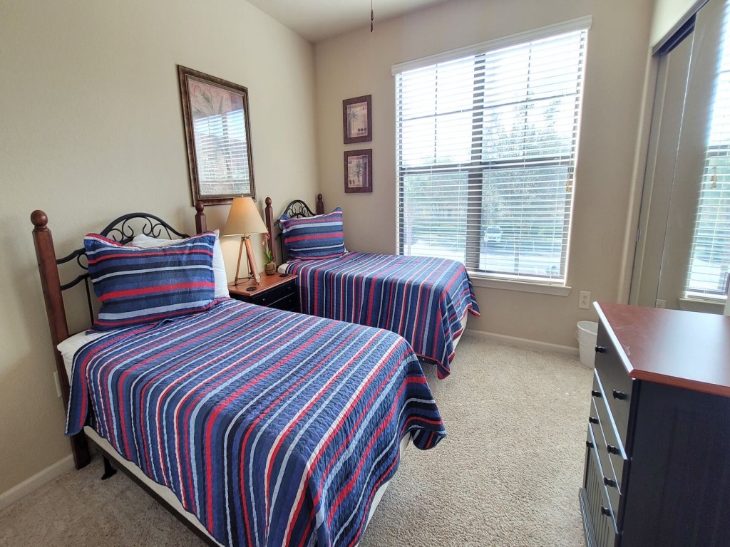 BP521CP 3 Bedroom Condo in Bella Piazza Vacation Rental in Davenport - RedAwning
