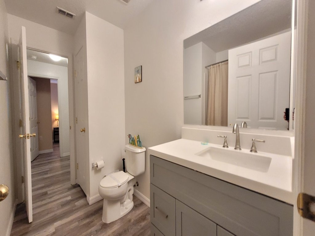 BT652RB 4 Bedroom Villa in Bella Toscana Vacation Rental in Davenport - RedAwning