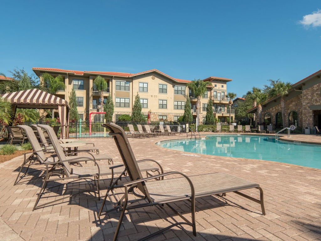 BP914CP 3 Bedroom Condo in Bella Piazza Vacation Rental in Davenport - RedAwning