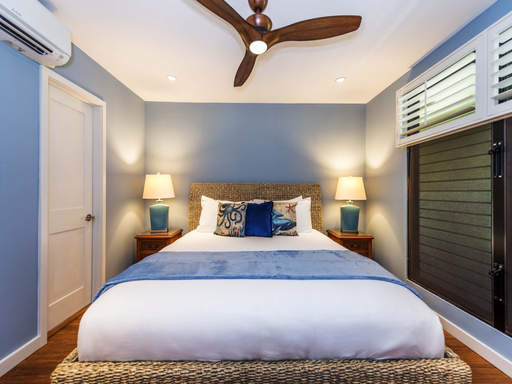 Noelani 304 3 Bedroom/2.5 Bath Condo Vacation Rental in Lahaina - RedAwning