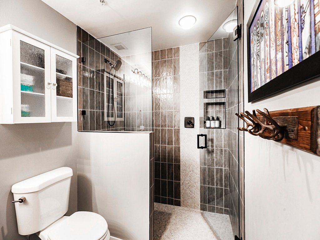 Your own balcony, full kitchen in Canyons Village Save 20% on 7+ Nights! Vacation Rental in Park City - RedAwning