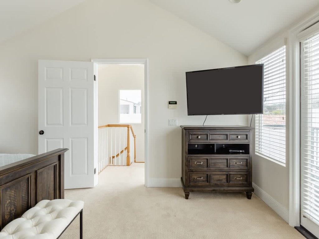 310.5 Iris | CDM Private Townhouse Near the Beach Vacation Rental in Newport Beach - RedAwning