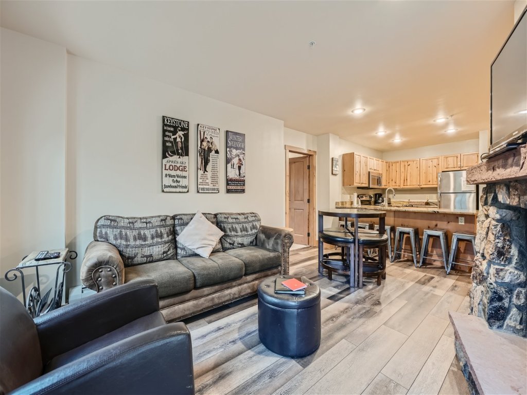 8619 Expedition Station Vacation Rental in Keystone - RedAwning