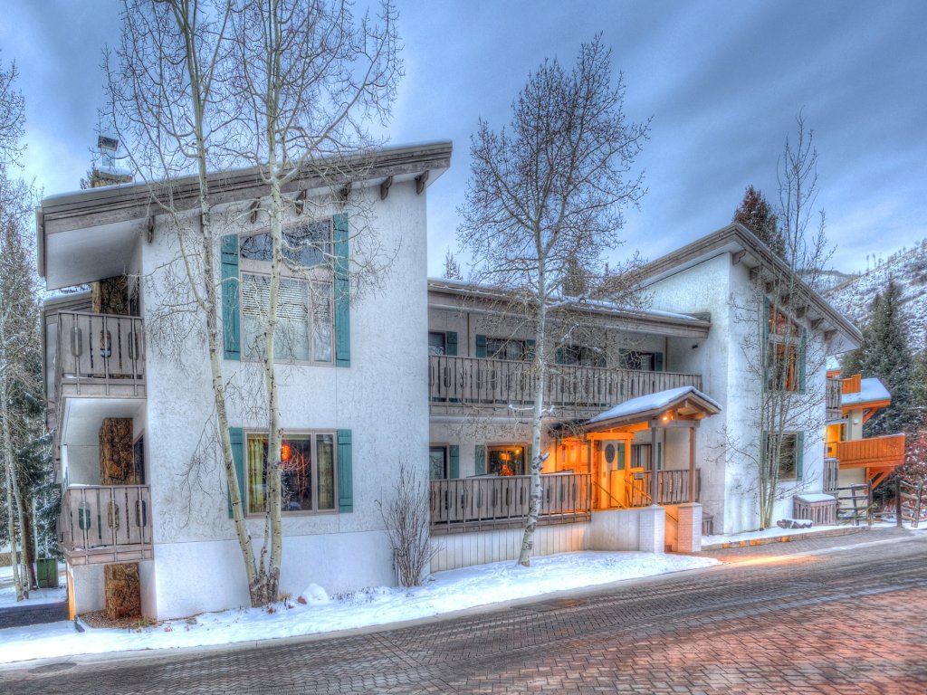 Riva Ridge 630 Vacation Rental in Vail - RedAwning