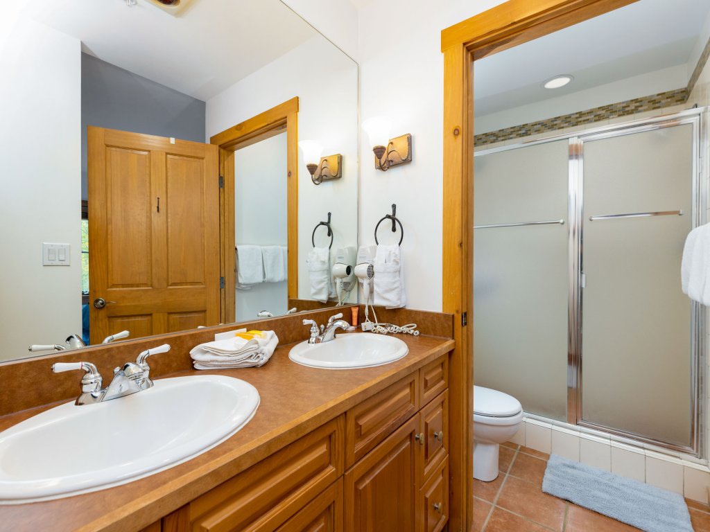 8577 Expedition Station Vacation Rental in Keystone - RedAwning