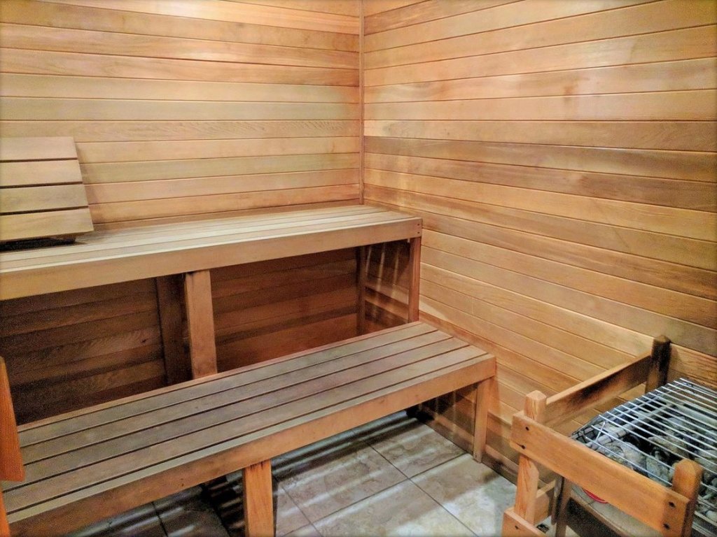 Extravagant View Vacation Rental in Sevierville - RedAwning